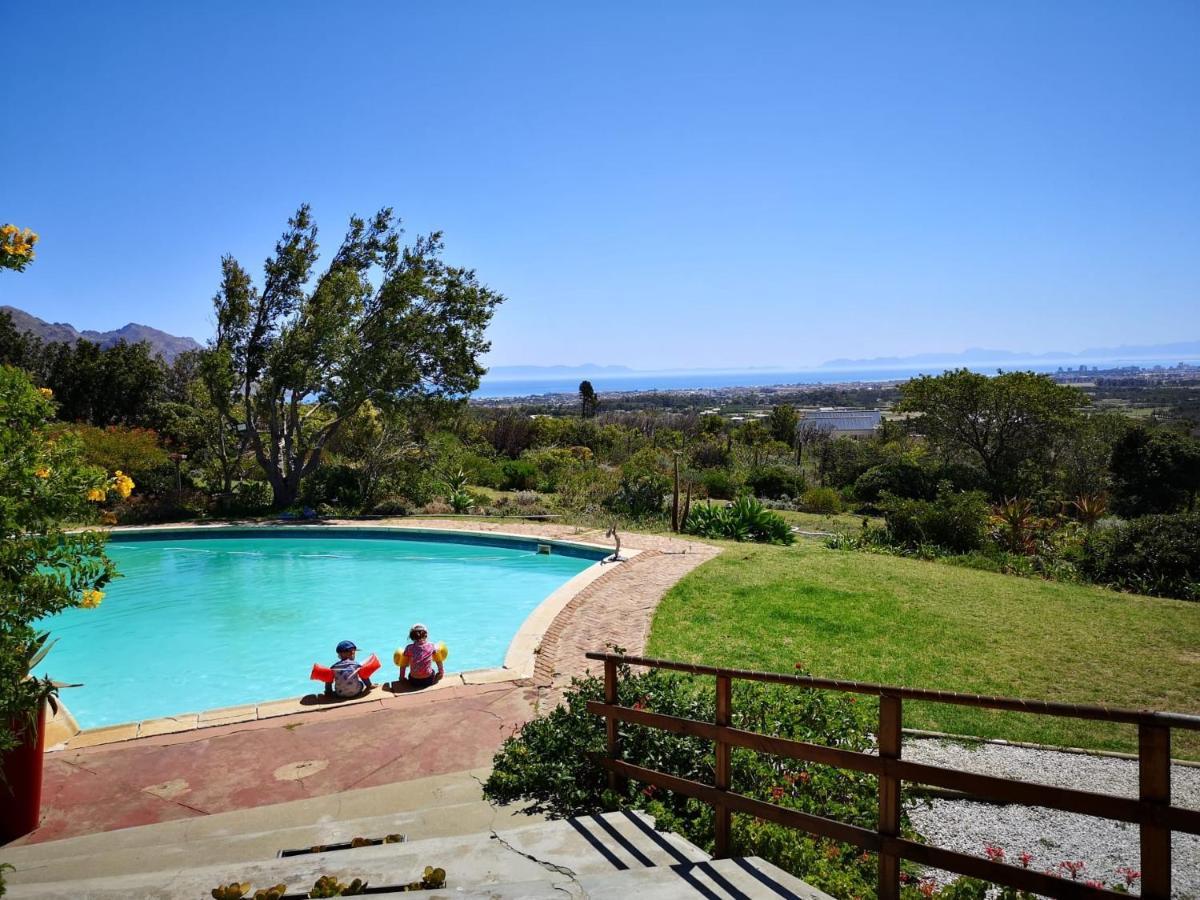 Watermill Studios Gordonʼs Bay Extérieur photo